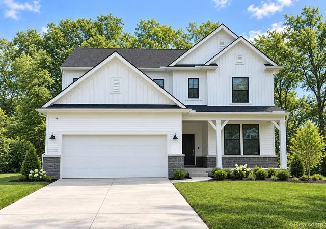 Photo 1 of Single family home for sale at 59639 Schuss Gully Dr, New Hudson, MI 48165 | MLS# 20261084785 | Listing updated on 2026-10-26