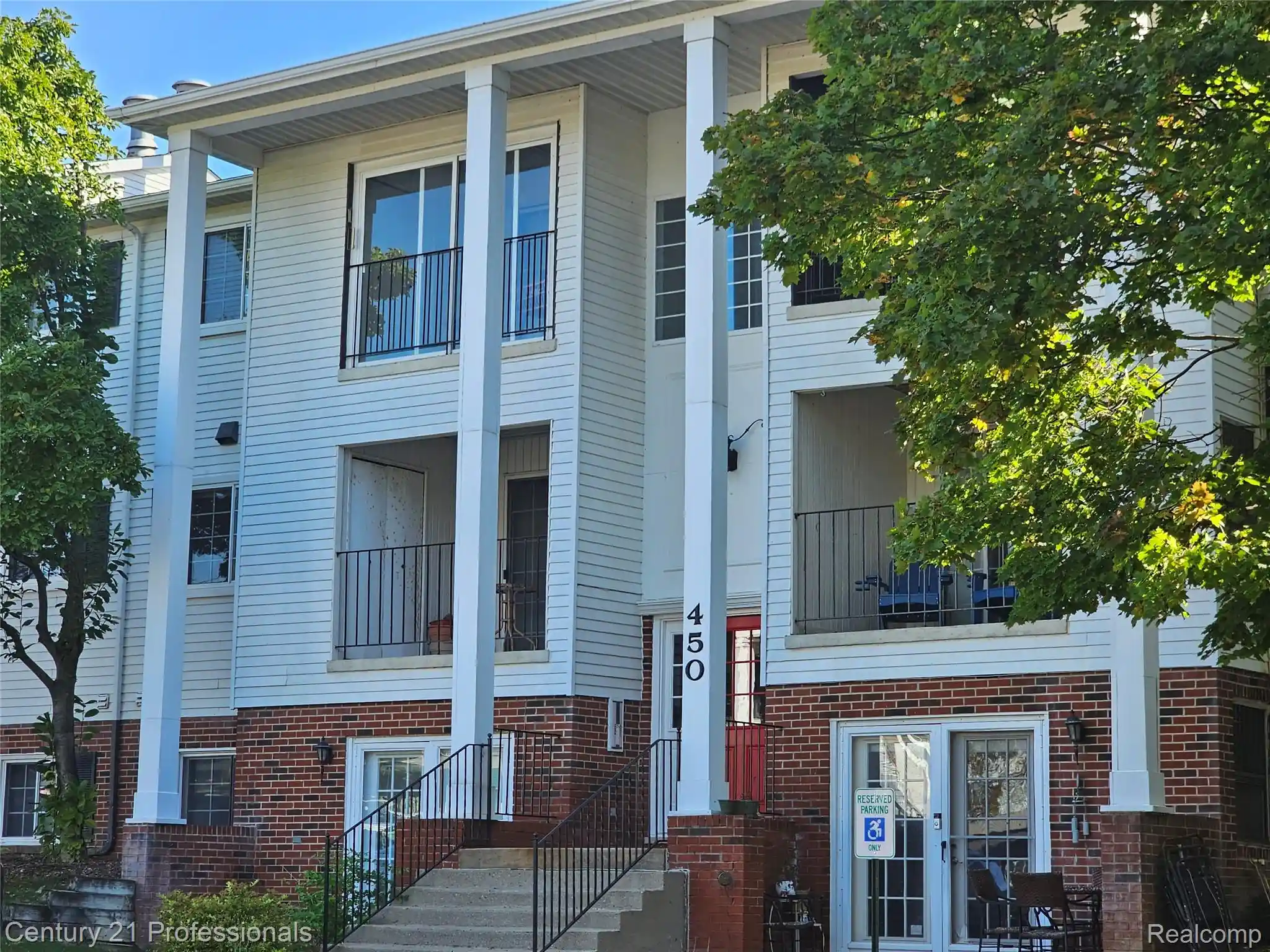 Photo 1 of Condo for sale at 450 Baldwin Ave #37, Rochester, MI 48307 | MLS# 20261084790 | Listing updated on 2026-10-21