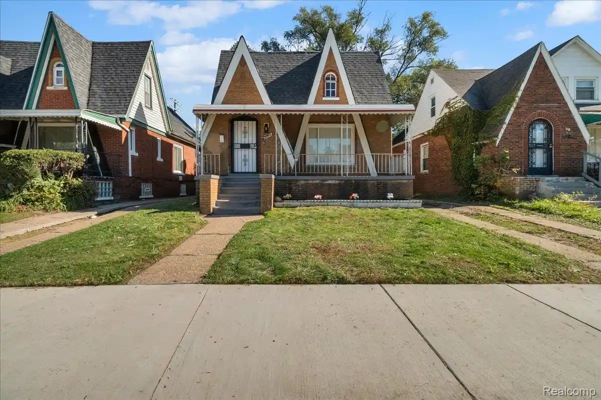 Photo 1 of Single family home for sale at 15046 Appoline St, Detroit, MI 48227 | MLS# 20261084795 | Listing updated on 2026-10-20