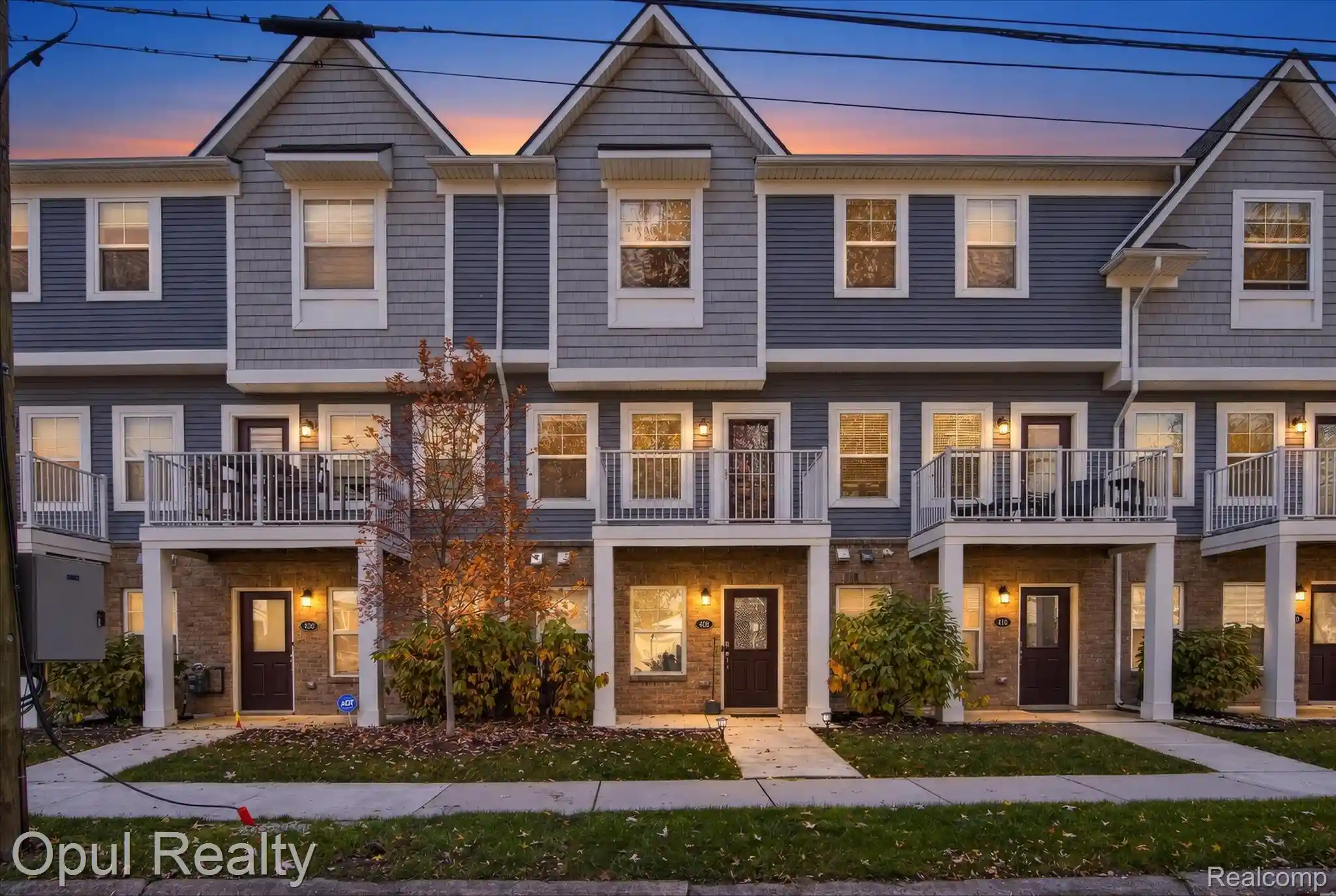 Condo for sale at 406 Jeff Keeton Dr, Hazel Park, MI 48030 | MLS# 20261084908