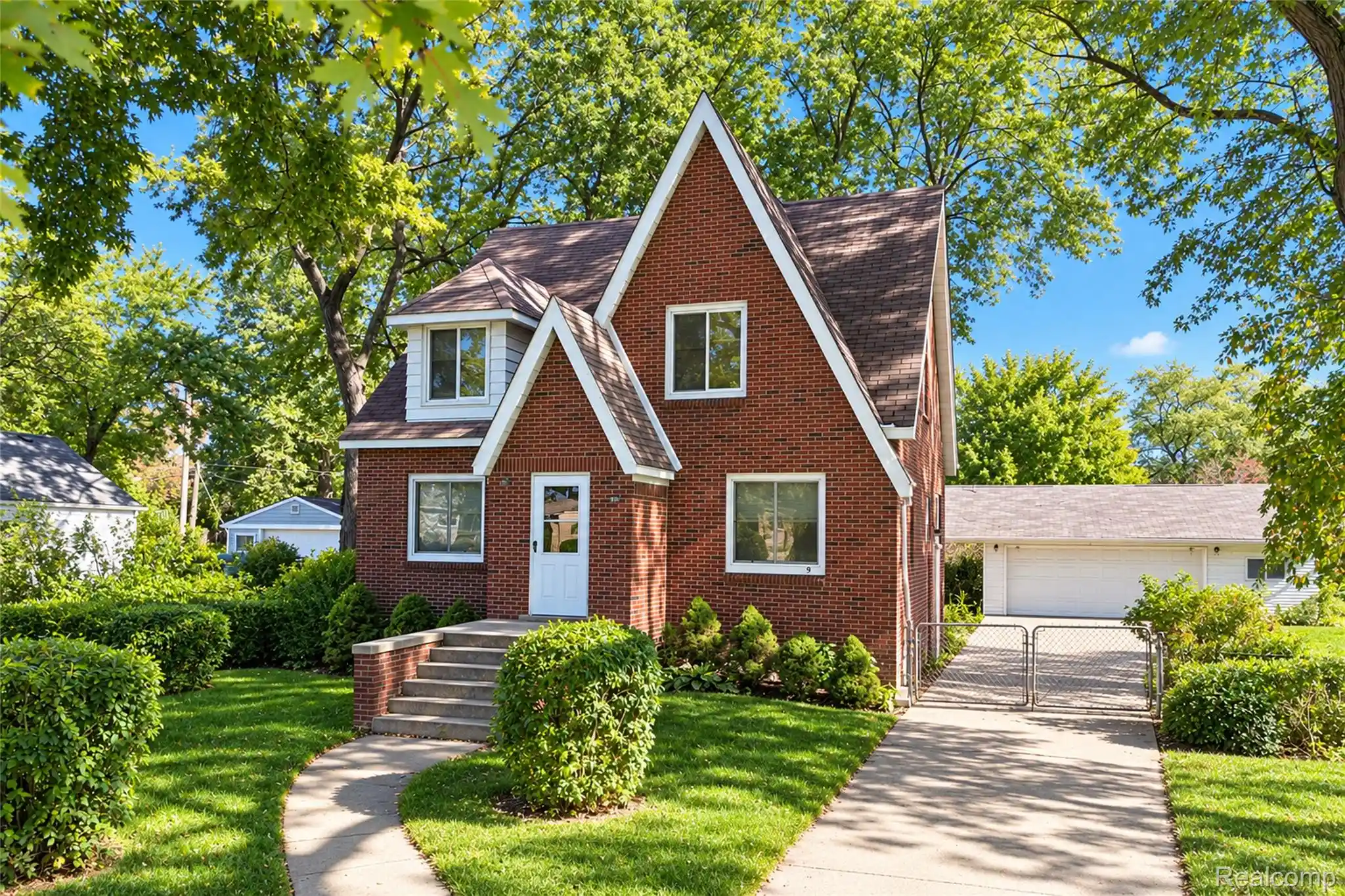 Photo 1 of Sale Pending at 4937 Croissant St, Dearborn Heights, MI 48125 | MLS# 20261084940 | Listing updated on 2026-10-24
