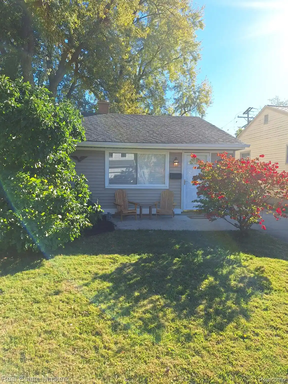 Photo 1 of Single family home for sale at 1412 E Woodruff Ave, Hazel Park, MI 48030 | MLS# 20261084965 | Listing updated on 2026-10-22