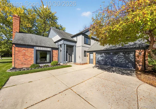 Single family home for sale at 22041 Cascade Dr, Novi, MI 48375 | MLS# 20261084996