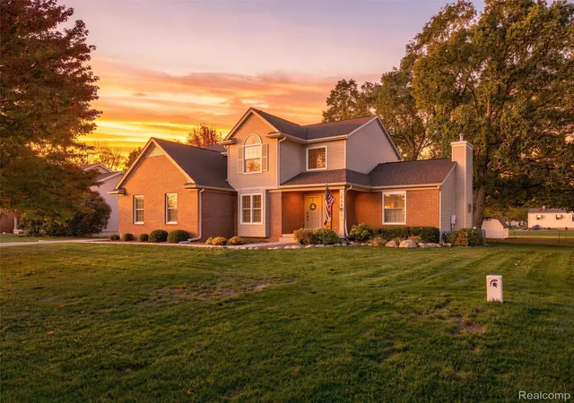 Photo 1 of Single family home for sale at 9100 Old Oak Dr, Grand Blanc, MI 48439 | MLS# 20261085008 | Listing updated on 2026-10-28