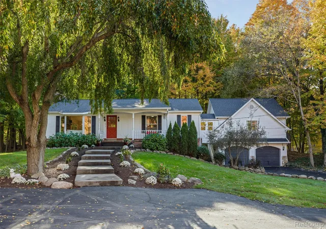 Photo 1 of Single family home for sale at 631 Fairbrook St, Northville, MI 48167 | MLS# 20261085011 | Listing updated on 2026-10-28