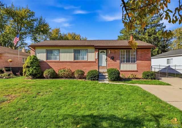 Photo 2 of Single family home for sale at 24287 Eleanor Ave, Warren, MI 48089 | MLS# 20261085059 | Listing updated on 2026-10-30