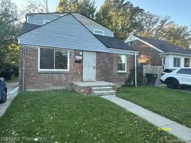 Photo 1 of Single family home for sale at 16145 Stahelin Ave, Detroit, MI 48219 | MLS# 20261085106 | Listing updated on 2026-10-22