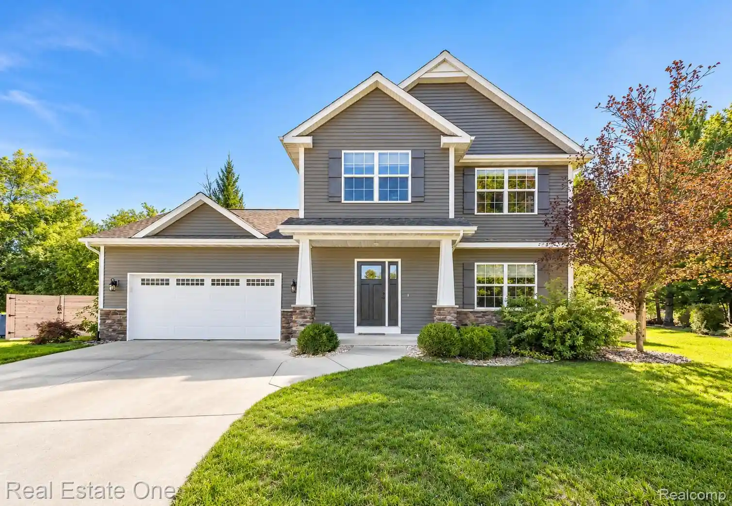 Single family home for sale at 11619 Saddlebrook Cir, Freeland, MI 48623 | MLS# 20261085167