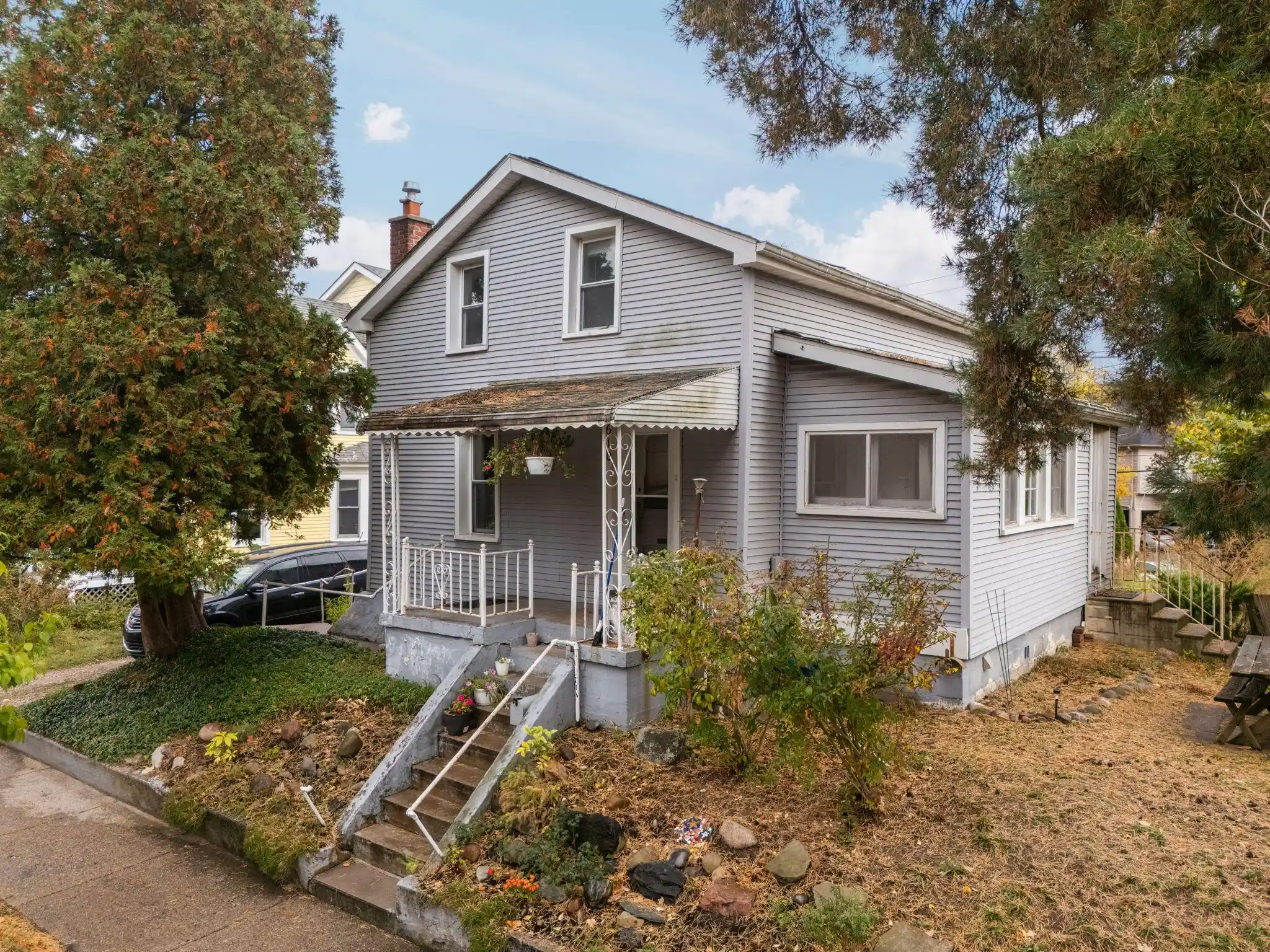 Photo 1 of Single family home for sale at 610 N 5th Avenue, Ann Arbor, MI 48104 | MLS# 81026055758 | Listing updated on 2026-10-20