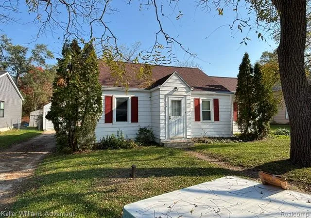 Single family home for sale at 254 N Saint John Rd, Highland, MI 48357 | MLS# 20261085170