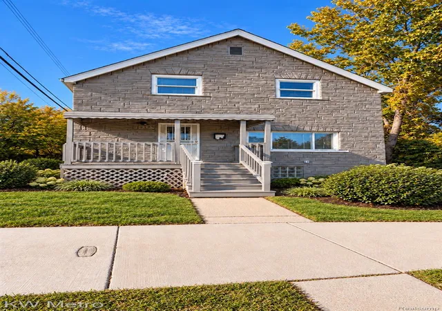 Photo 1 of Single family home for sale at 9325 E Warren Ave, Detroit, MI 48214 | MLS# 20261085217 | Listing updated on 2026-10-27