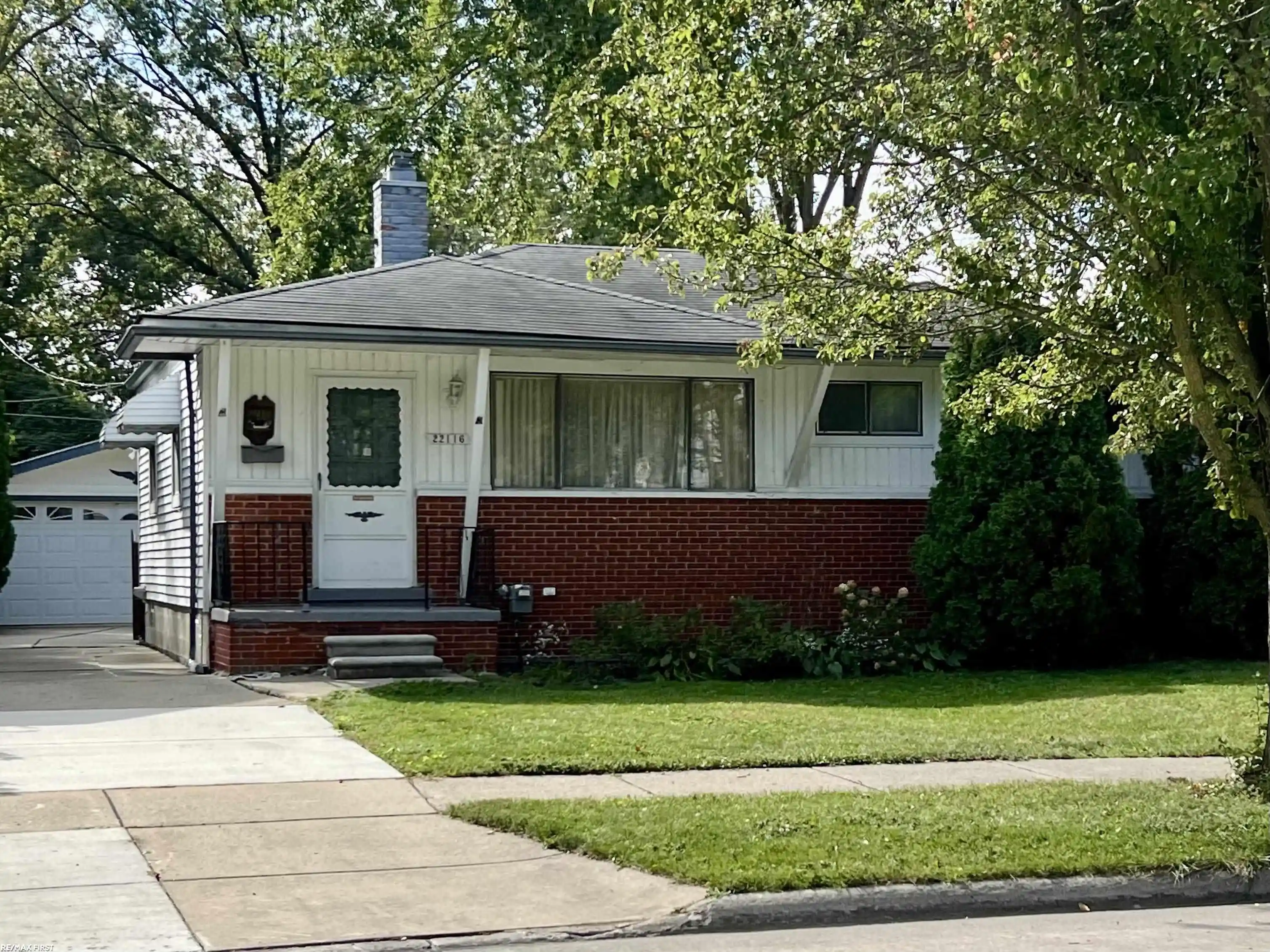Photo 1 of Sale Pending at 22116 Fresard St, Saint Clair Shores, MI 48080 | MLS# 58050225440 | Listing updated on 2026-10-21