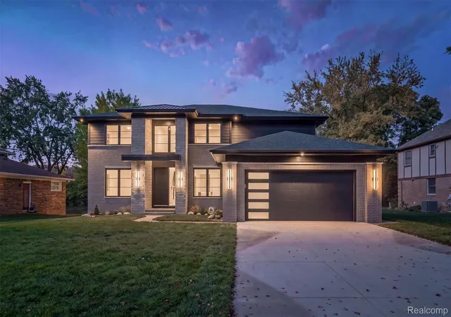 Photo 1 of Single family home for sale at 1545 Tiverton Trl Dr, Rochester Hills, MI 48306 | MLS# 20261085268 | Listing updated on 2026-10-29