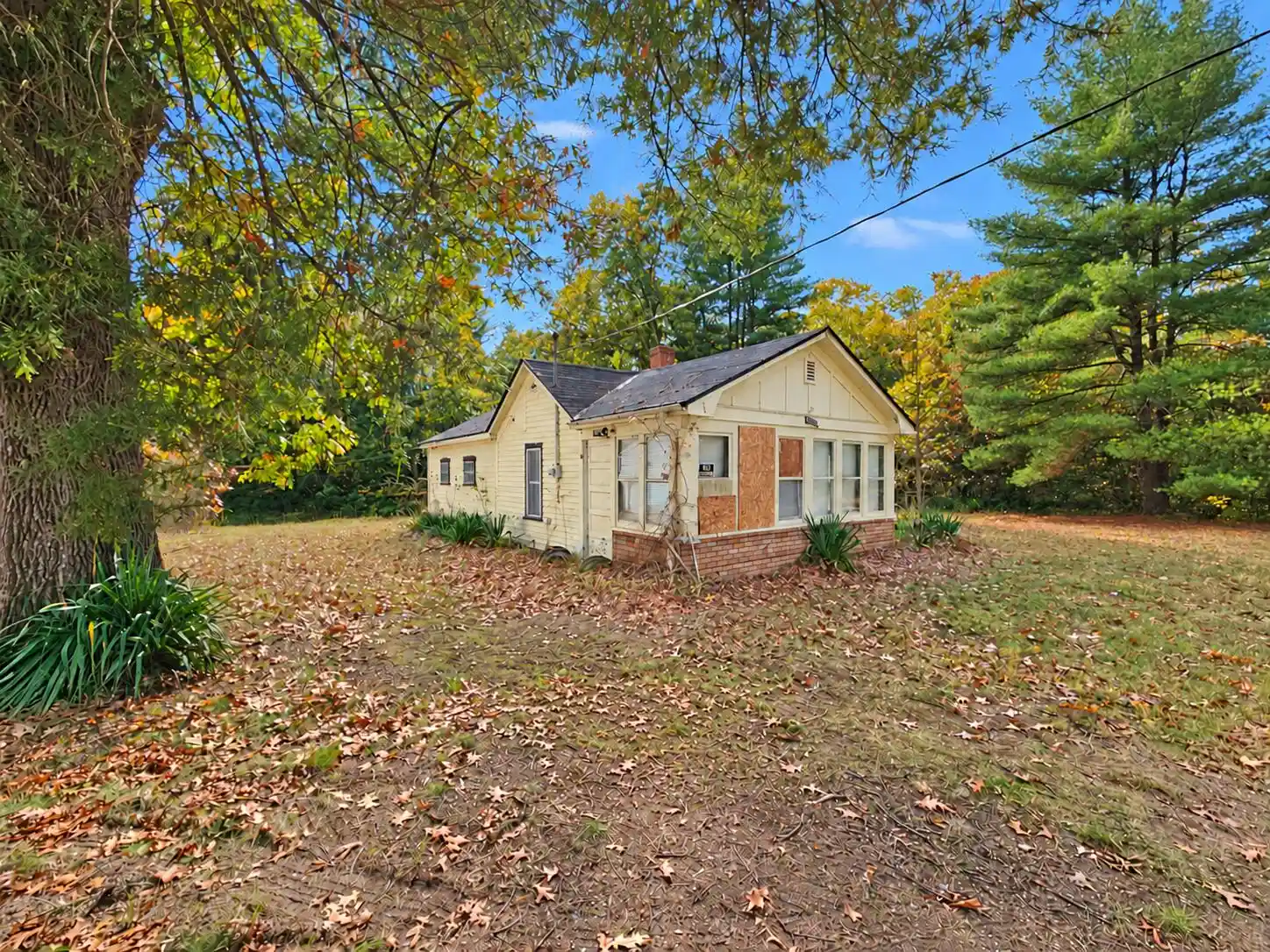Photo 1 of Single family home for sale at 4102 Monroe Rd, Allegan, MI 49010 | MLS# 65026055824 | Listing updated on 2026-10-21