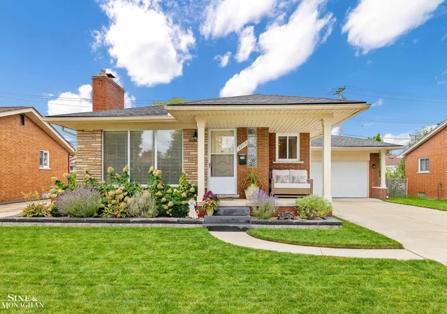 Photo 1 of Single family home for sale at 23118 Greencrest St, Saint Clair Shores, MI 48080 | MLS# 58050225443 | Listing updated on 2026-10-28