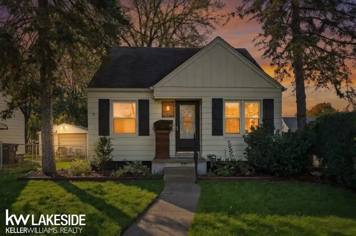 Photo 1 of Sale Pending at 8204 Standard St, Center Line, MI 48015 | MLS# 58050225459 | Listing updated on 2026-10-25