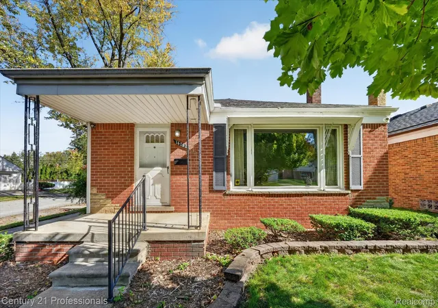 Photo 1 of Sale Pending at 16792 Centralia, Redford, MI 48240 | MLS# 20261085300 | Listing updated on 2026-10-29