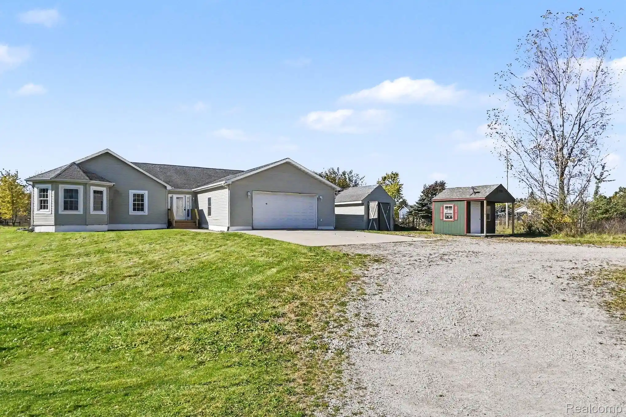 Photo 1 of Single family home for sale at 6855 W Howe Rd, Dewitt, MI 48820 | MLS# 20261085329 | Listing updated on 2026-10-21