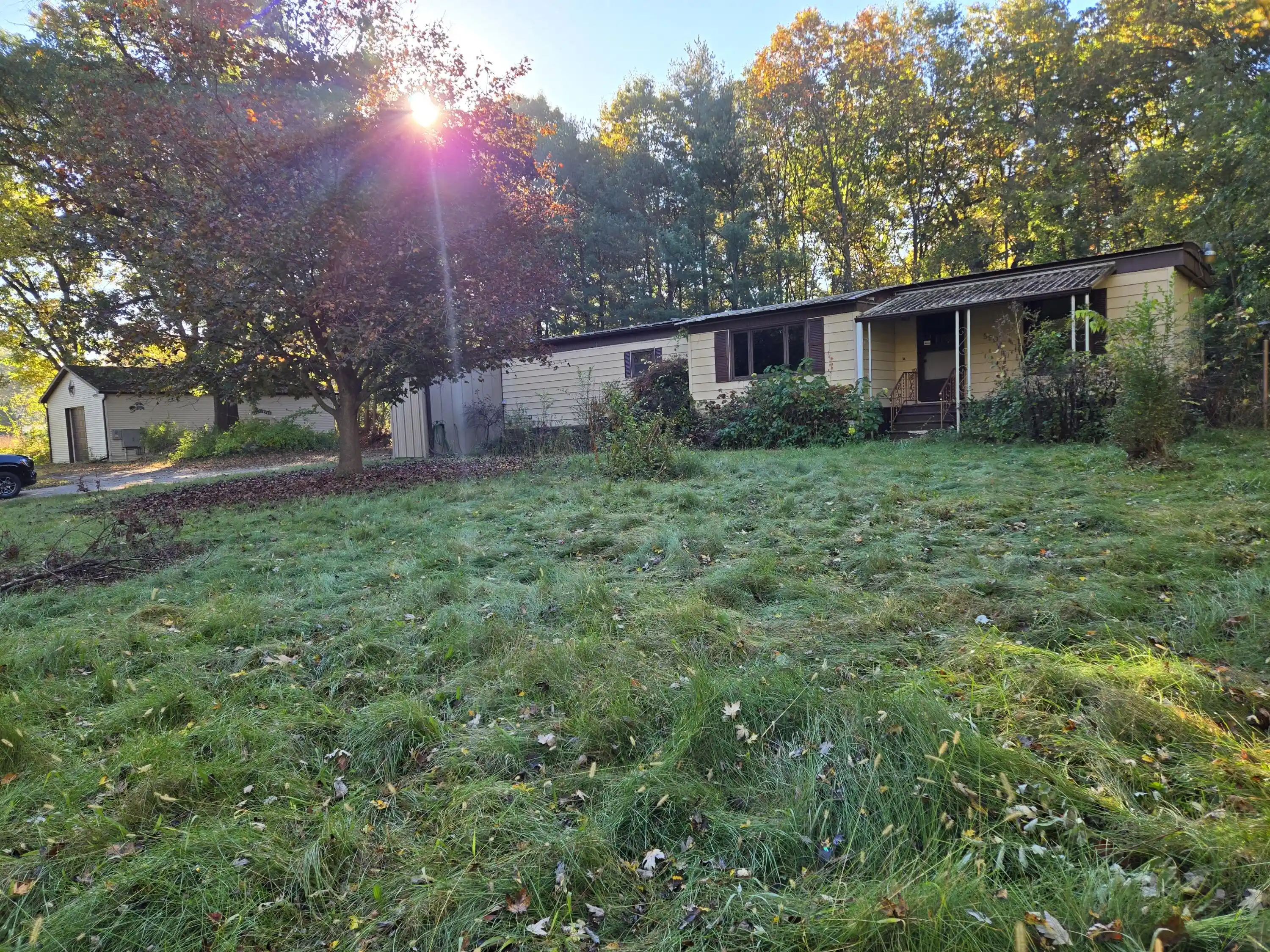 Photo 1 of Sale Pending at 590 Vass Ave, Battle Creek, MI 49014 | MLS# 64026055890 | Listing updated on 2026-10-29