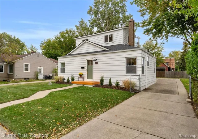 Photo 1 of Single family home for sale at 1464 Annabelle St, Ferndale, MI 48220 | MLS# 20261085379 | Listing updated on 2026-10-29