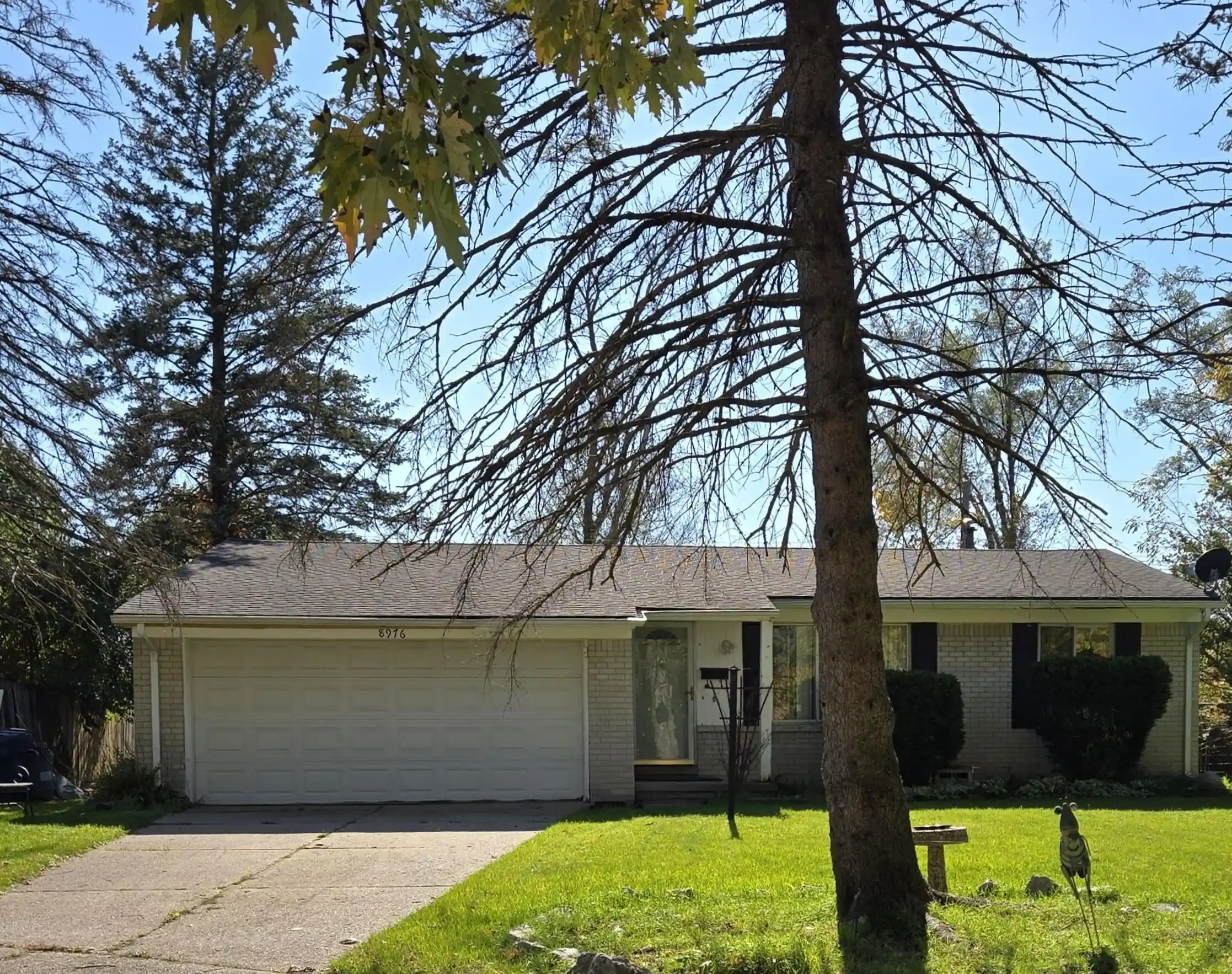 Photo 1 of Single family home for sale at 8976 Oxford Ct, Ypsilanti, MI 48198 | MLS# 81026055928 | Listing updated on 2026-10-23