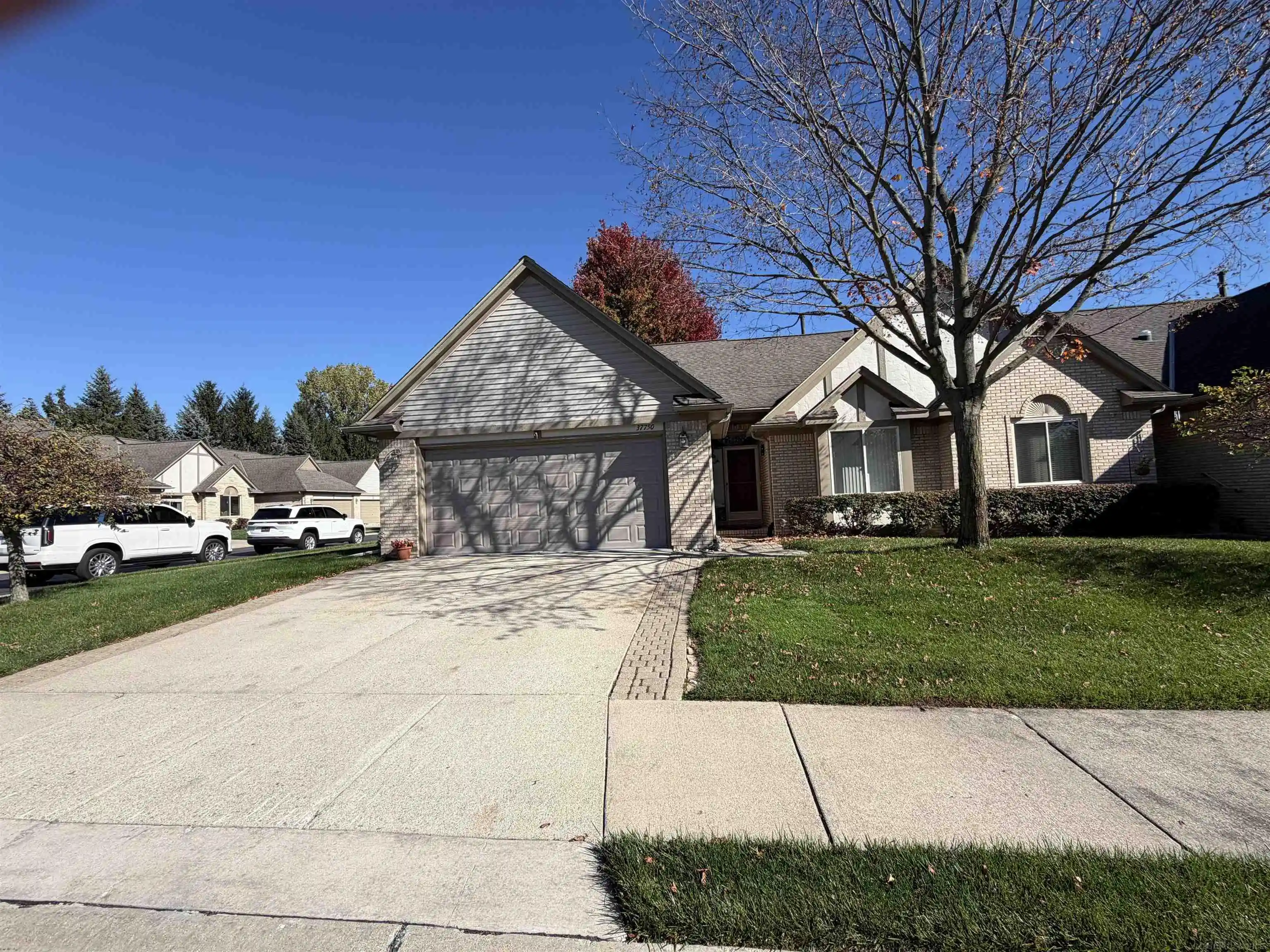 Photo 1 of Condo for sale at 37750 Pebble Pointe Ct, Clinton Township, MI 48038 | MLS# 58050225509 | Listing updated on 2026-10-21