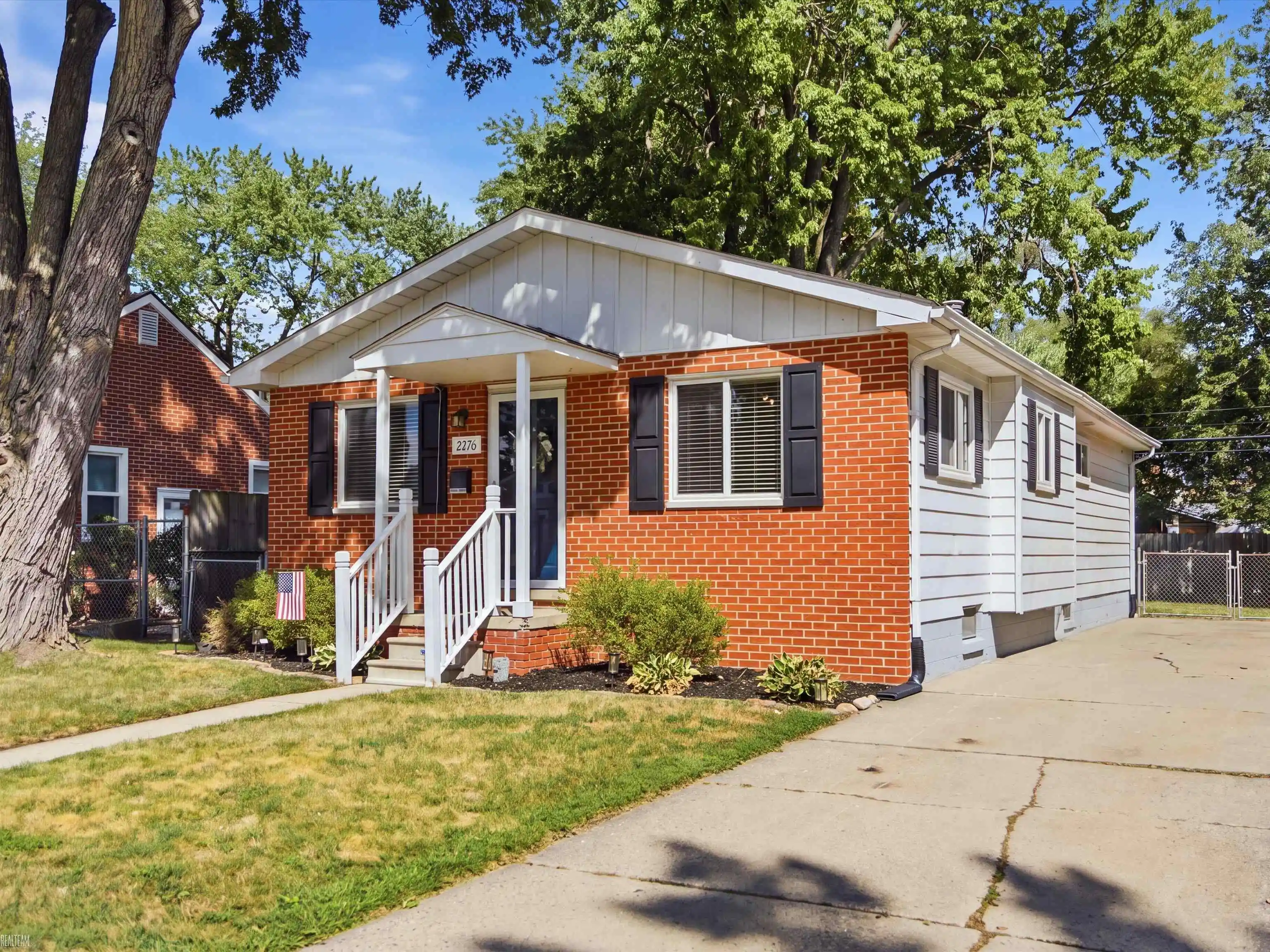 Photo 1 of Single family home for sale at 2226 Kipling Ave, Berkley, MI 48072 | MLS# 58050225515 | Listing updated on 2026-10-21