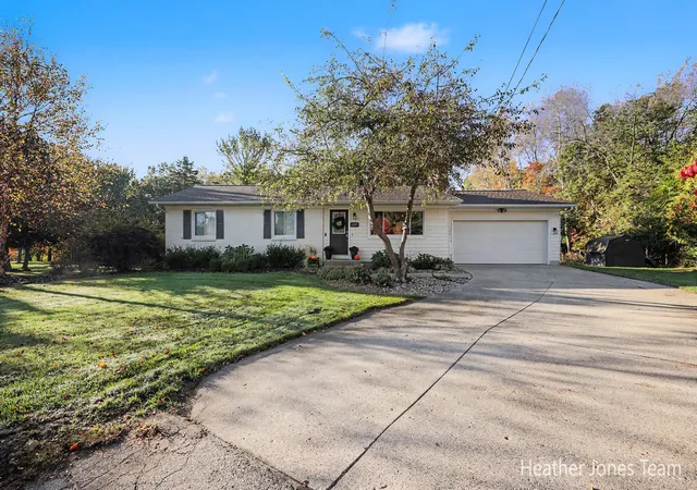 Photo 1 of Sale Pending at 6899 Childsdale Ave Ne, Rockford, MI 49341 | MLS# 65026055952 | Listing updated on 2026-10-27