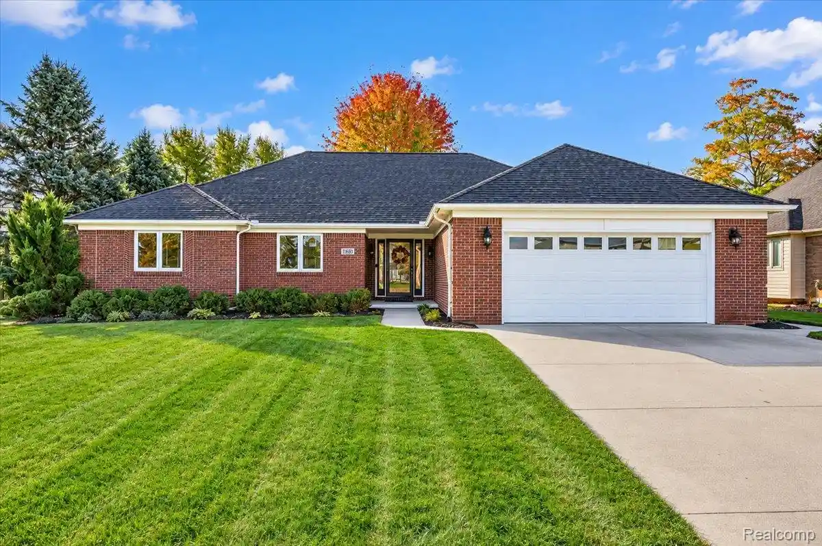 Photo 1 of Single family home for sale at 1800 John Paul Ct, Oxford, MI 48371 | MLS# 20261085429 | Listing updated on 2026-10-25