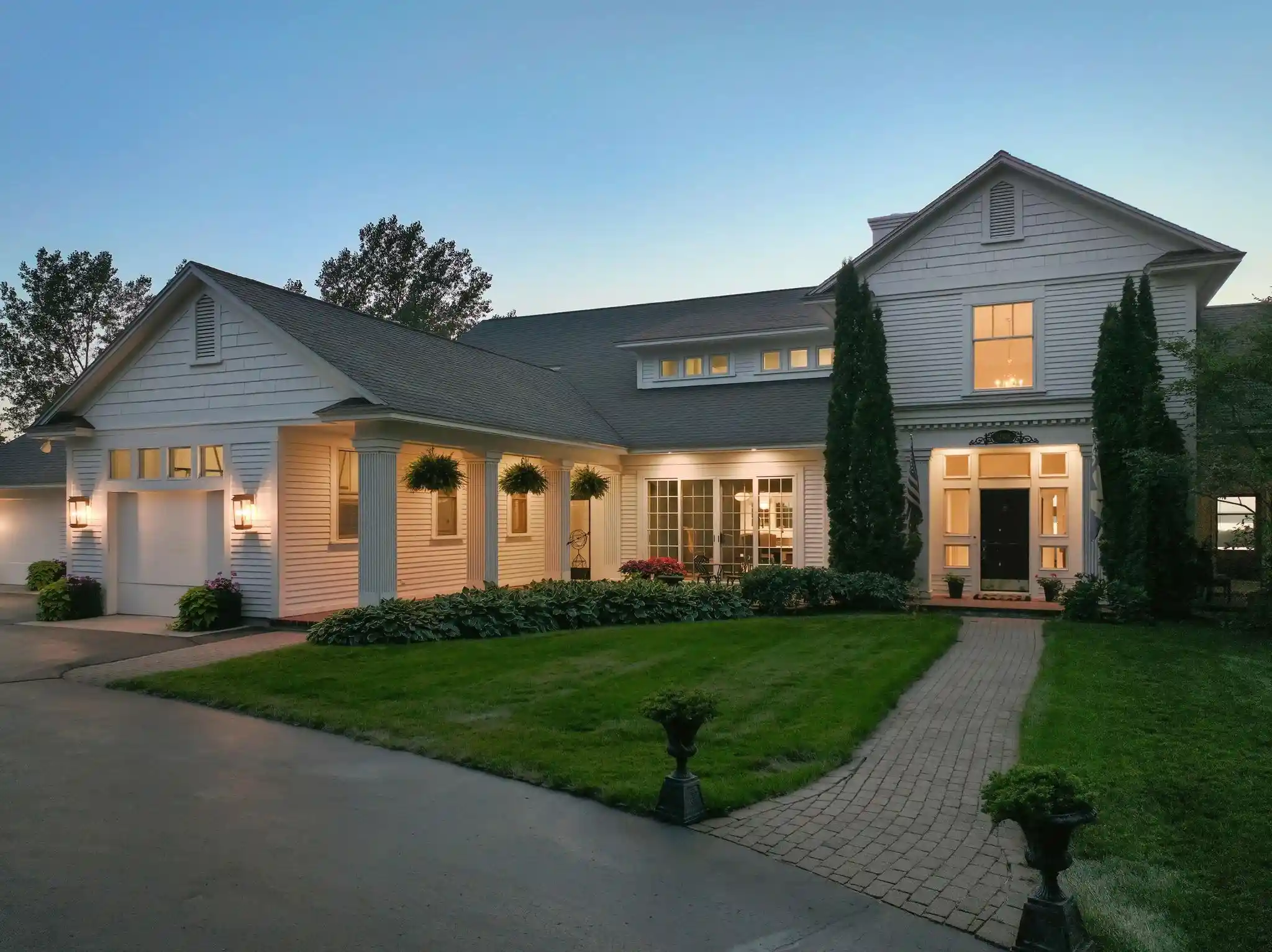 Photo 1 of Mansion for sale at 12335 Center Rd, Traverse City, MI 49686 | MLS# 78080074711 | Listing updated on 2026-10-27