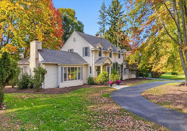 Photo 1 of Single family home for sale at 19300 Riverside Dr, Beverly Hills, MI 48025 | MLS# 58050225521 | Listing updated on 2026-10-27