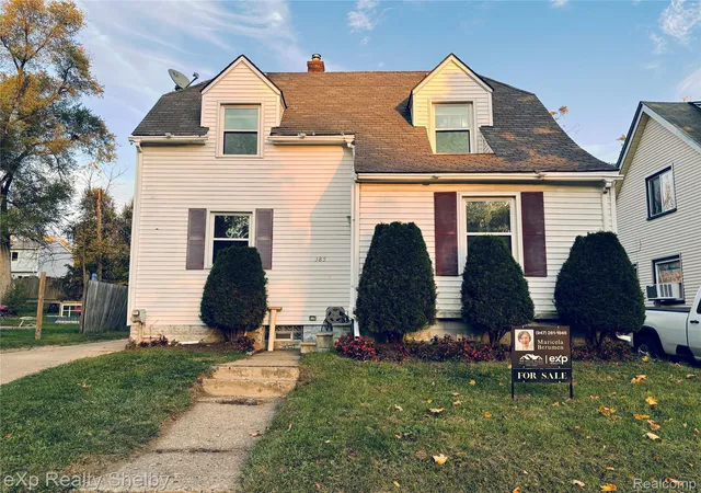 Photo 1 of Single family home for sale at 385 S Marshall St, Pontiac, MI 48342 | MLS# 20261085461 | Listing updated on 2026-10-27