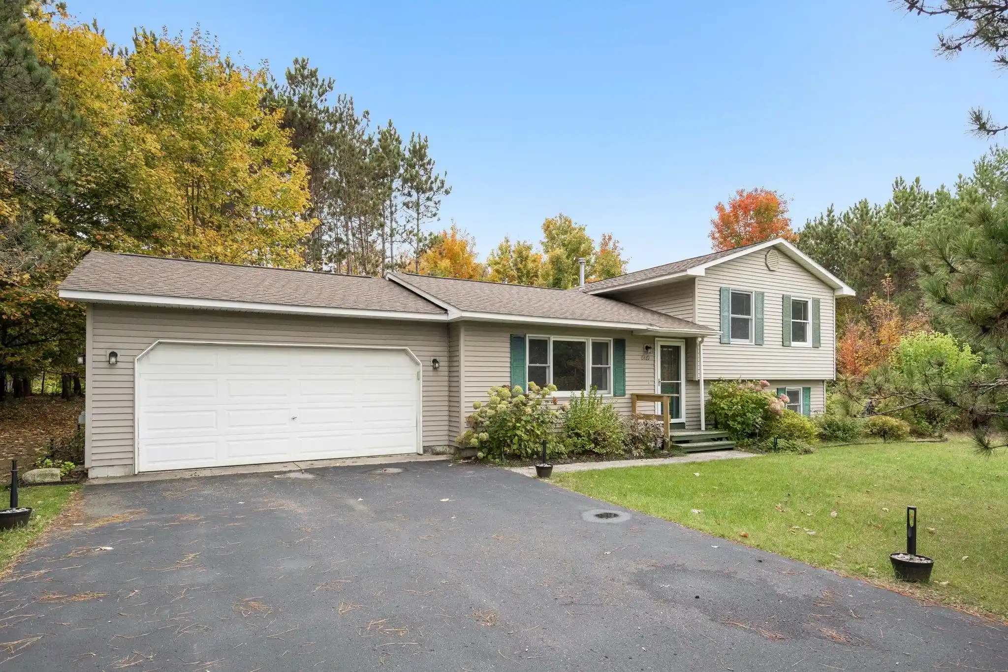 Single family home for sale at 6489 Elk View Dr, Williamsburg, MI 49690 | MLS# 78080074717