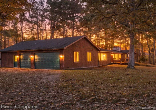 Sale Pending at 3120 Stanton Rd, Oxford, MI 48371 | MLS# 20261085471 | Listing updated on 2026-10-28