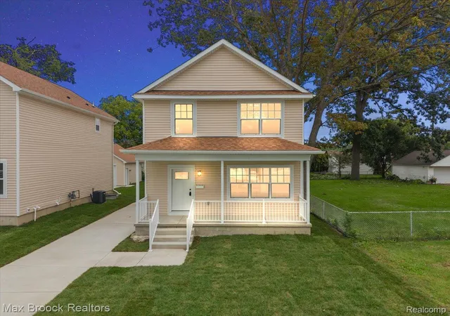 Photo 1 of Single family home for sale at 27824 Groveland St, Madison Heights, MI 48071 | MLS# 20261085500 | Listing updated on 2026-10-25