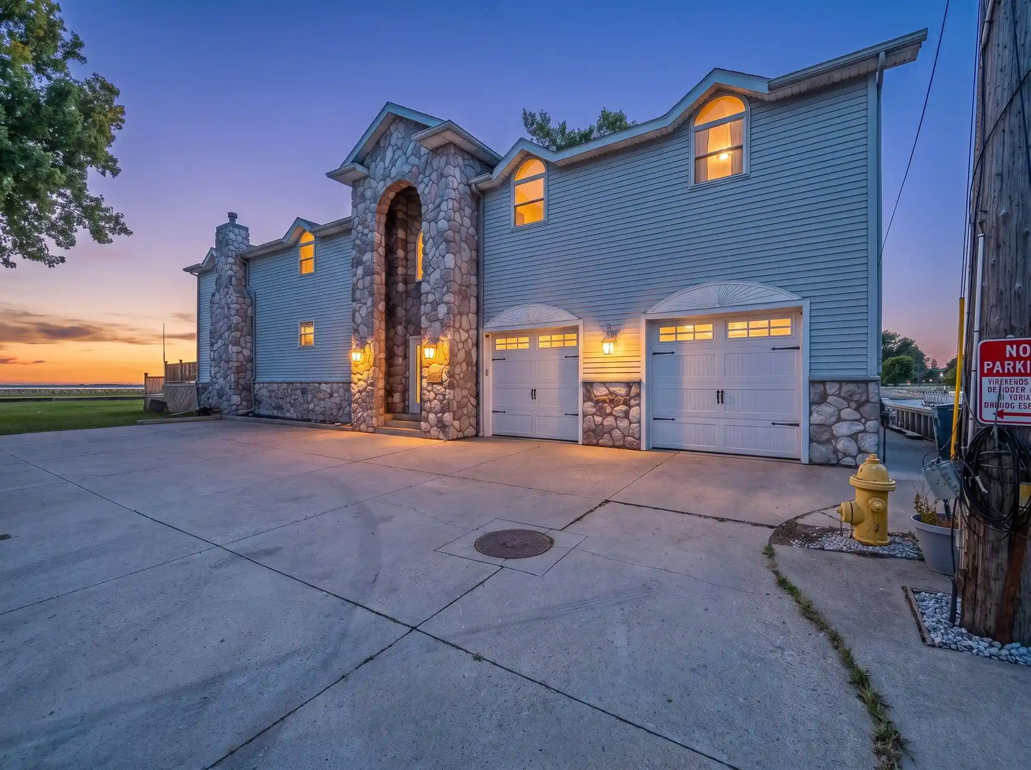 Single family home for sale at 4555 Allen Cvs Rd, Luna Pier, MI 48157 | MLS# 81026056004