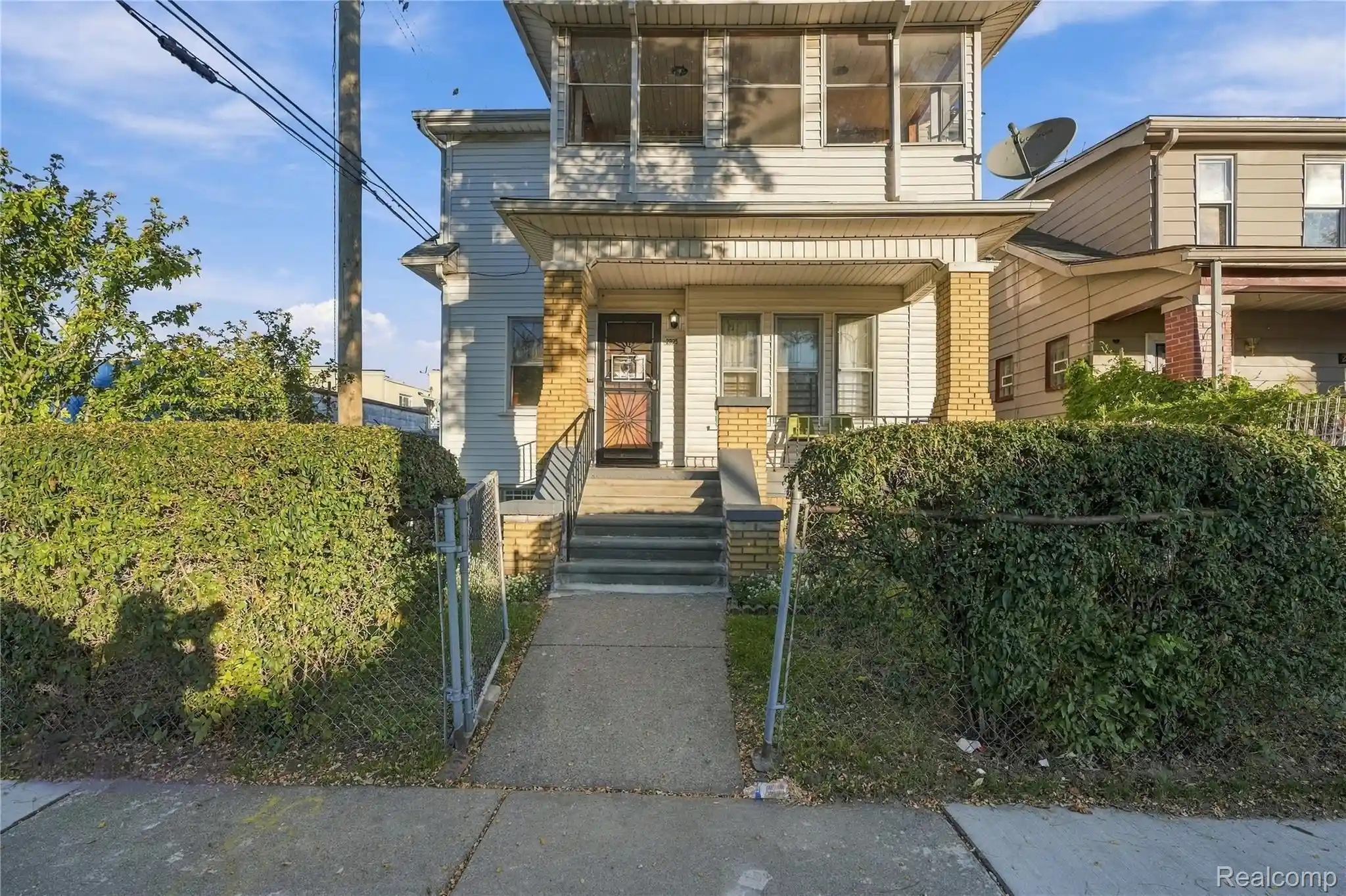 Photo 1 of Multi family home for sale at 2925 Burnside St, Hamtramck, MI 48212 | MLS# 20261085544 | Listing updated on 2026-10-26