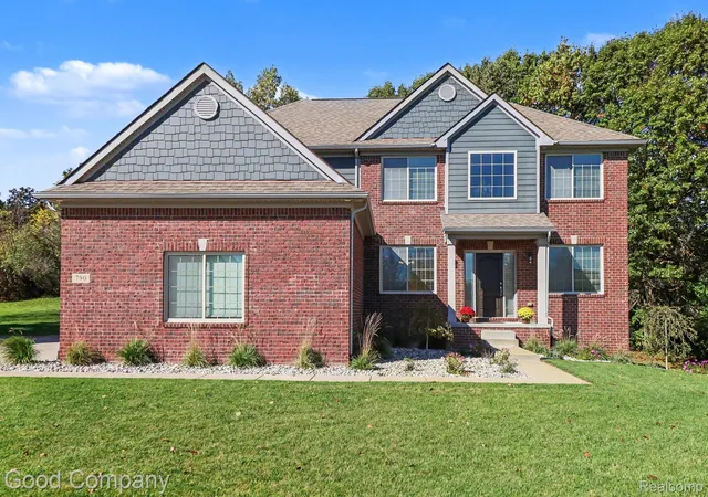 Photo 1 of Single family home for sale at 790 Heather Ct, Oxford, MI 48371 | MLS# 20261085546 | Listing updated on 2026-10-25
