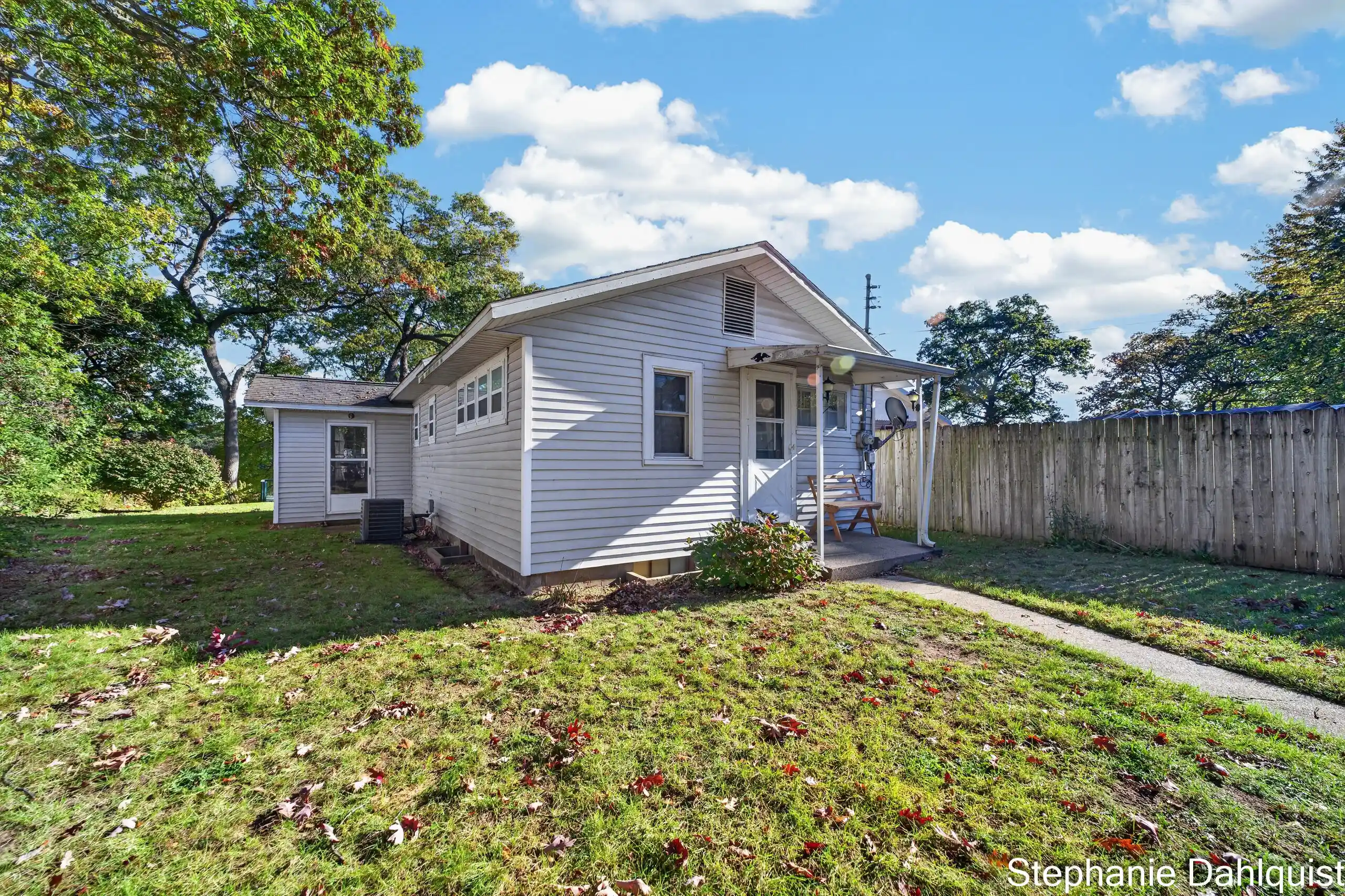 Photo 1 of Single family home for sale at 315 N Muskegon Blvd, Muskegon, MI 49442 | MLS# 71026056052 | Listing updated on 2026-10-22