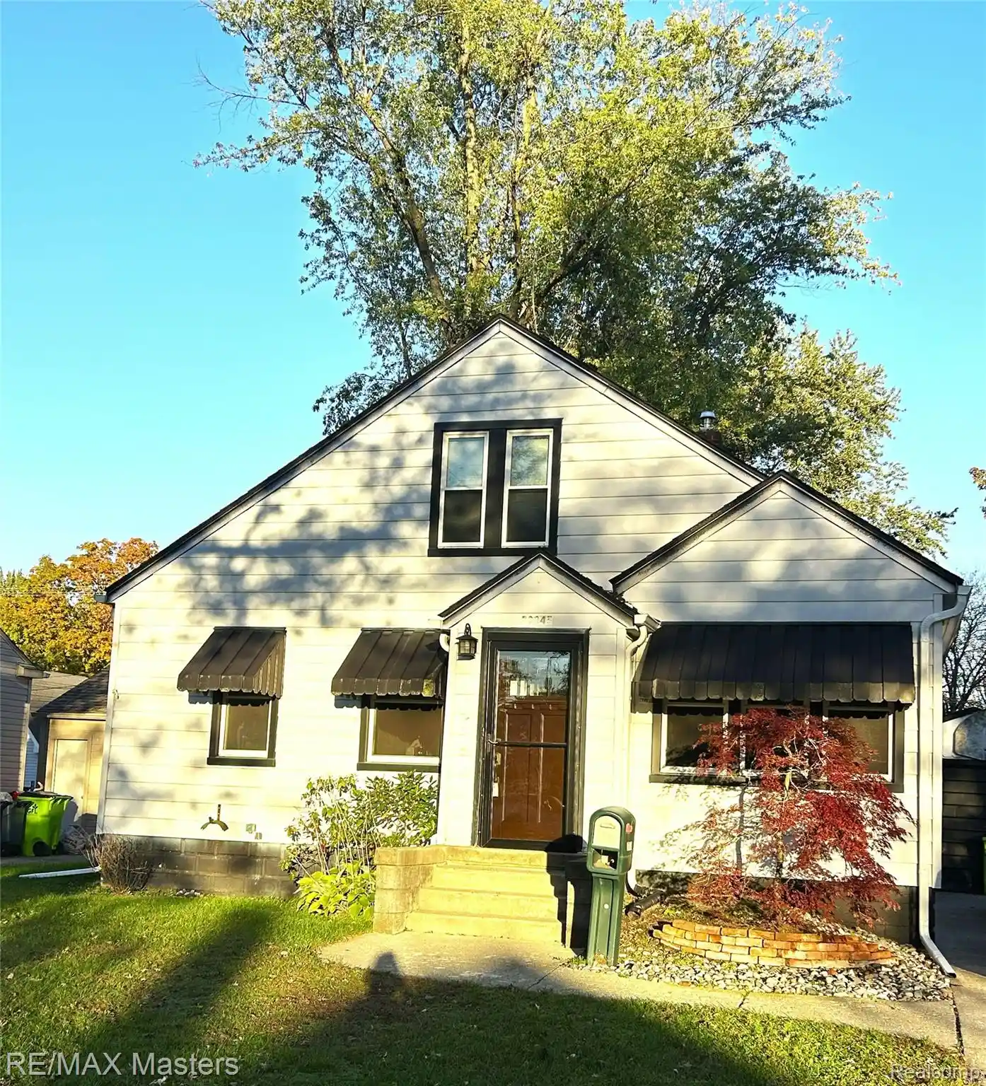 Single family home for sale at 29345 Walnut St, Flat Rock, MI 48134 | MLS# 20261085618