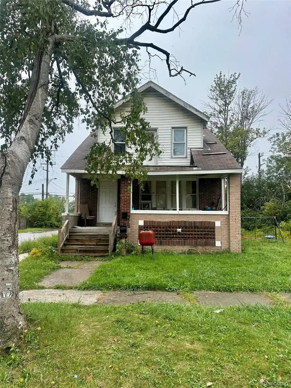 Photo 1 of Single family home for sale at 19603 Coventry St, Highland Park, MI 48203 | MLS# 20261085627 | Listing updated on 2026-10-22