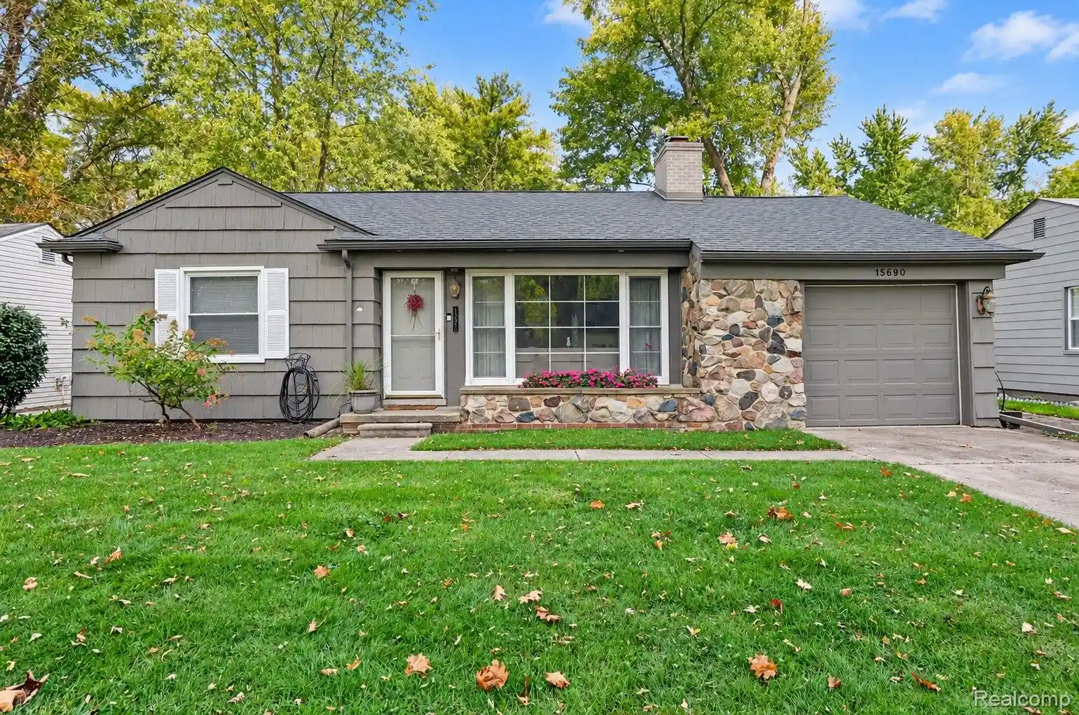 Photo 1 of Single family home for sale at 15690 Birwood Ave, Beverly Hills, MI 48025 | MLS# 20261085641 | Listing updated on 2026-10-22