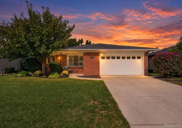 Photo 1 of Sale Pending at 31558 Perth St, Livonia, MI 48154 | MLS# 20261085657 | Listing updated on 2026-10-26