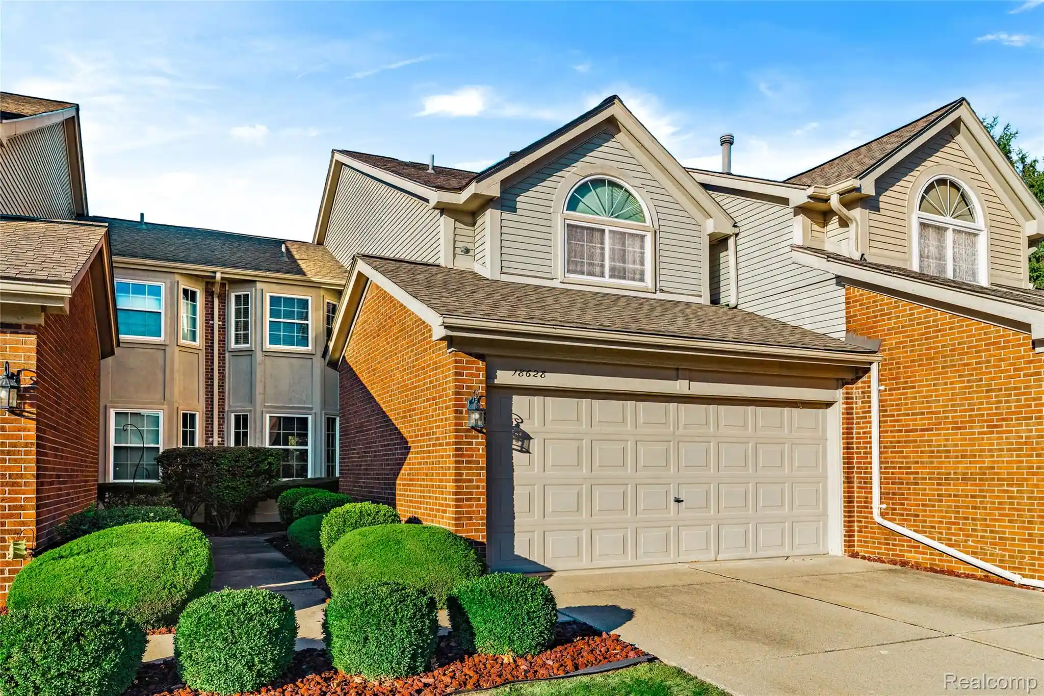 Photo 1 of Condo for sale at 18628 Hilltop Dr, Riverview, MI 48193 | MLS# 20261085668 | Listing updated on 2026-10-25