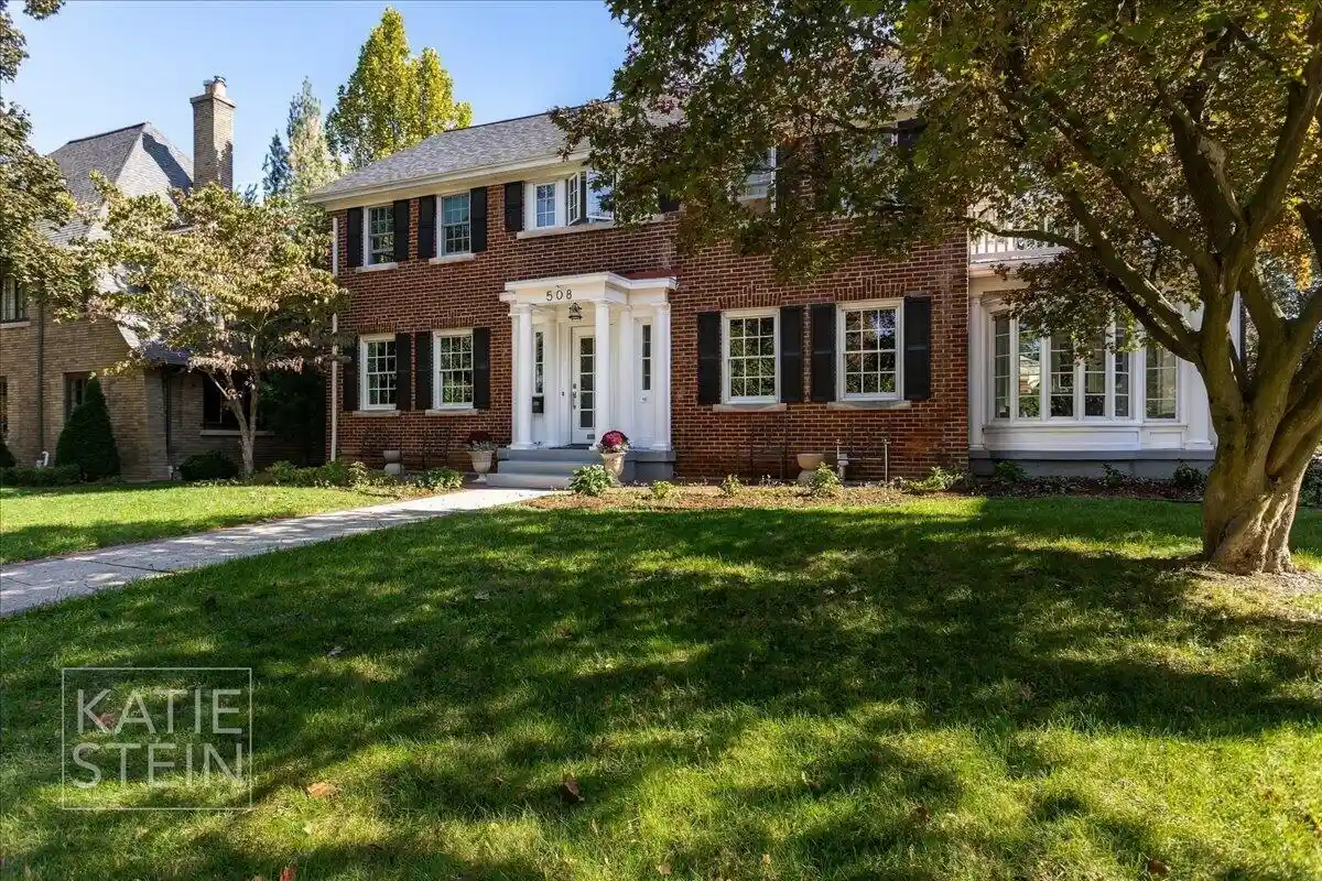 Photo 1 of Single family home for sale at 508 Cambridge Blvd Se, Grand Rapids, MI 49506 | MLS# 65026056120 | Listing updated on 2026-10-23