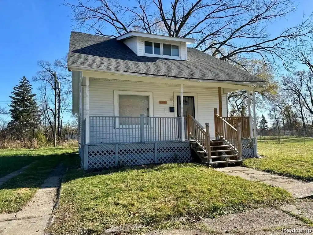 Photo 1 of Single family home for sale at 9386 Montrose St, Detroit, MI 48228 | MLS# 20261085673 | Listing updated on 2026-10-23