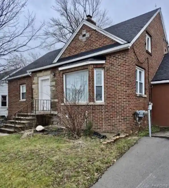 Photo 1 of Single family home for sale at 2044 E Bristol Rd, Burton, MI 48529 | MLS# 20261085685 | Listing updated on 2026-10-23