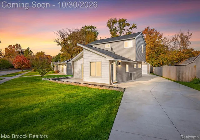 Photo 1 of Single family home for sale at 3402 Elmhurst Ave, Royal Oak, MI 48073 | MLS# 20261085724 | Listing updated on 2026-10-30