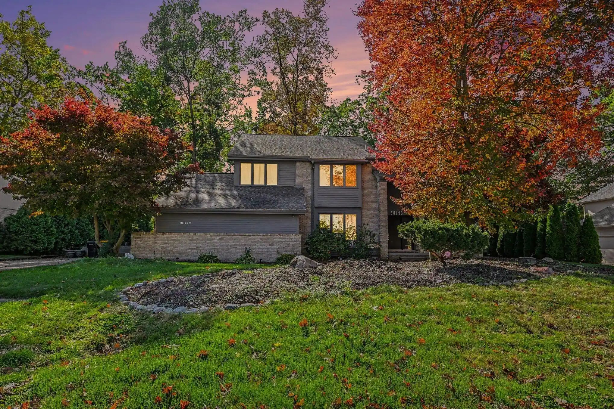 Photo 1 of Single family home for sale at 30449 Huntsman Dr W, Farmington Hills, MI 48331 | MLS# 81026056175 | Listing updated on 2026-10-31