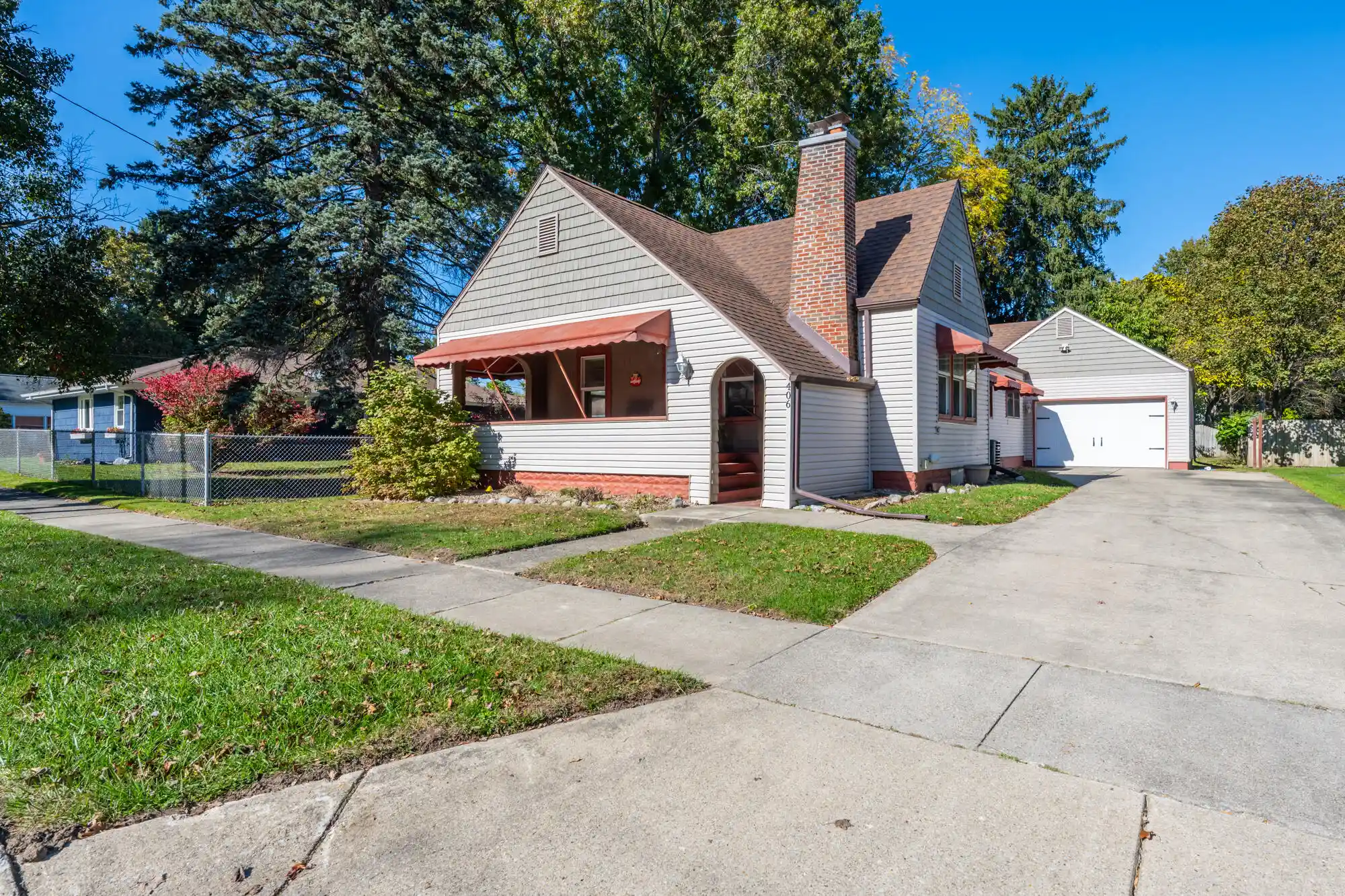 Photo 1 of Sale Pending at 406 W 3rd Street, Buchanan, MI 49107 | MLS# 66026056179 | Listing updated on 2026-10-28